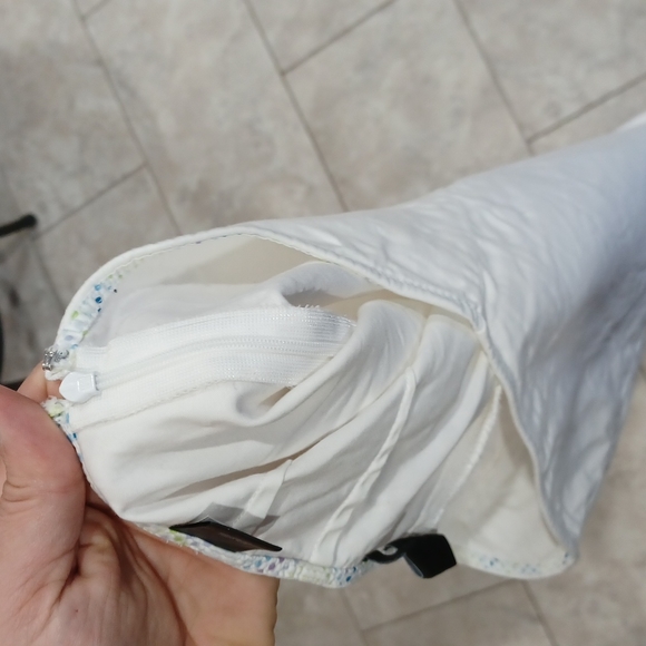 The Limited Capri Pants - Picture 3 of 3